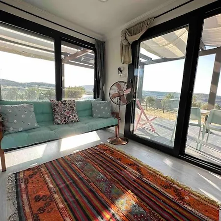 Дом отдыха Tiny House In Demircili W Sea View Урла